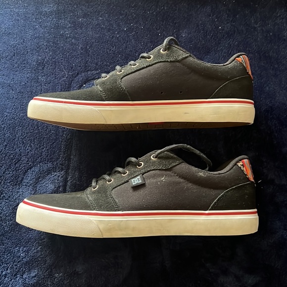 Black/Multicolor DC Anvil SE Skateboarding Shoes (Size 10.5) - Picture 3 of 6